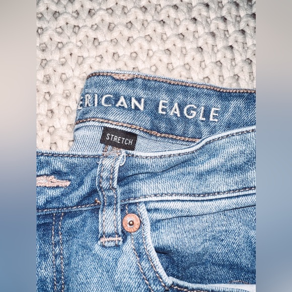 AE Mom Jeans - Picture 4 of 5